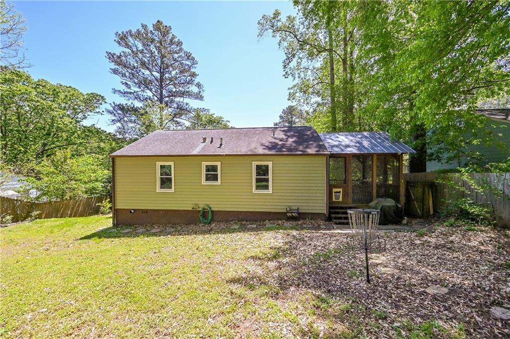 2328 Desmond Drive