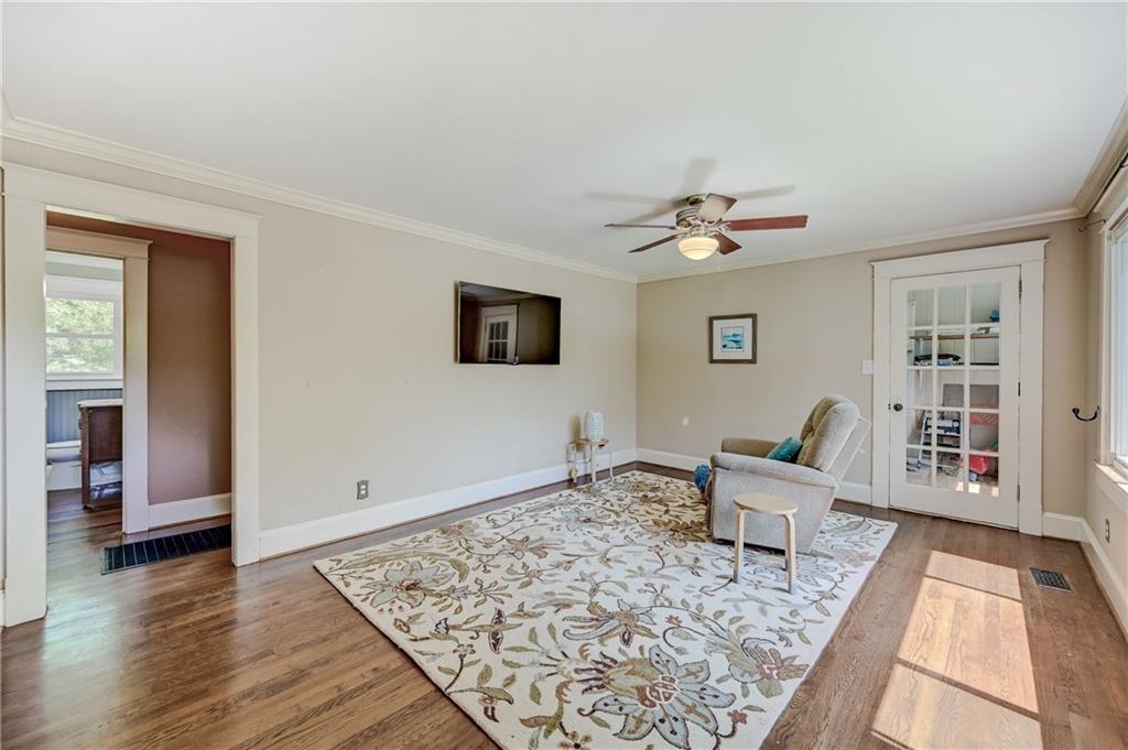 2328 Desmond Drive