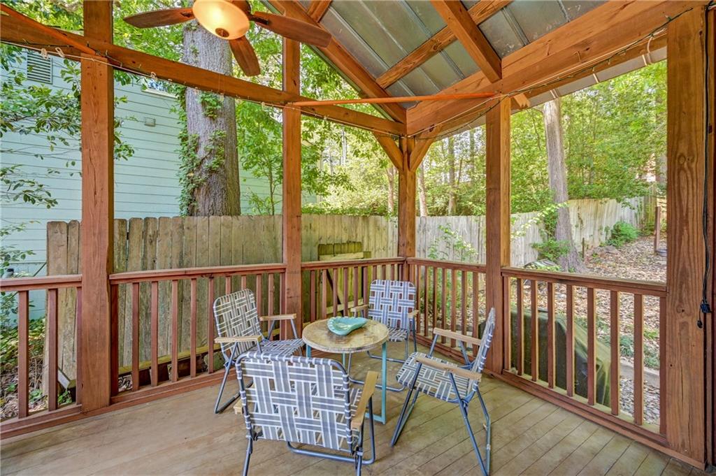 2328 Desmond Drive