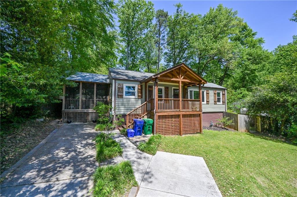 2328 Desmond Drive
