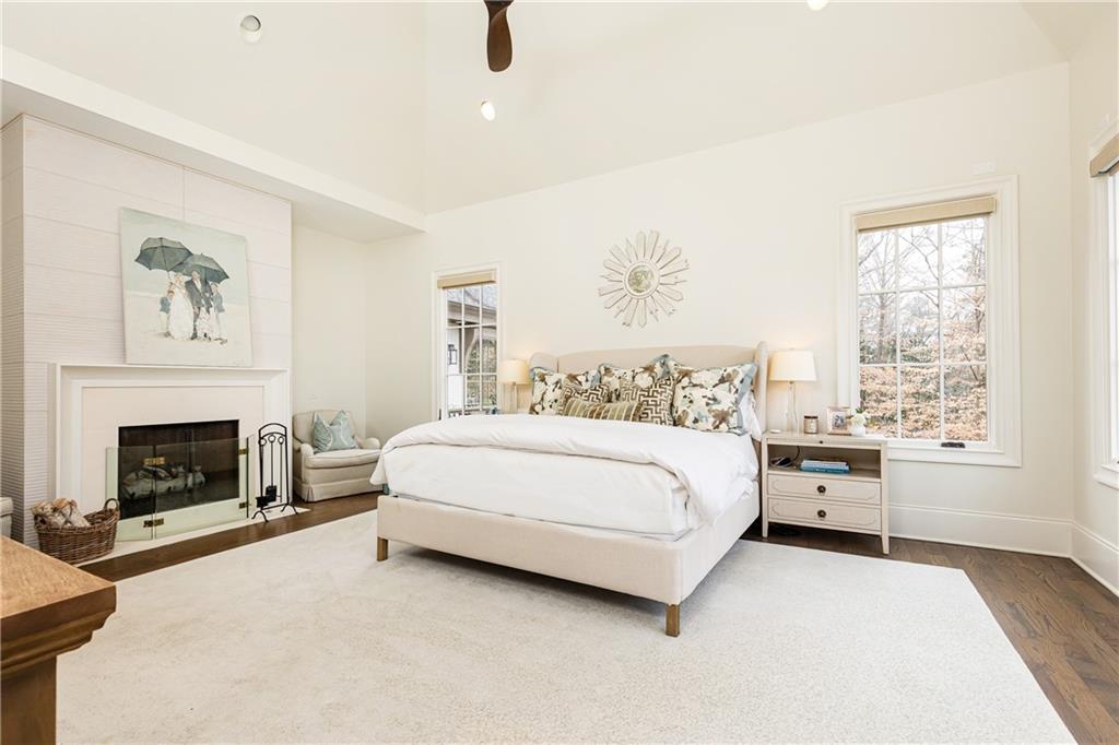 111 Tuxedo Terrace NW