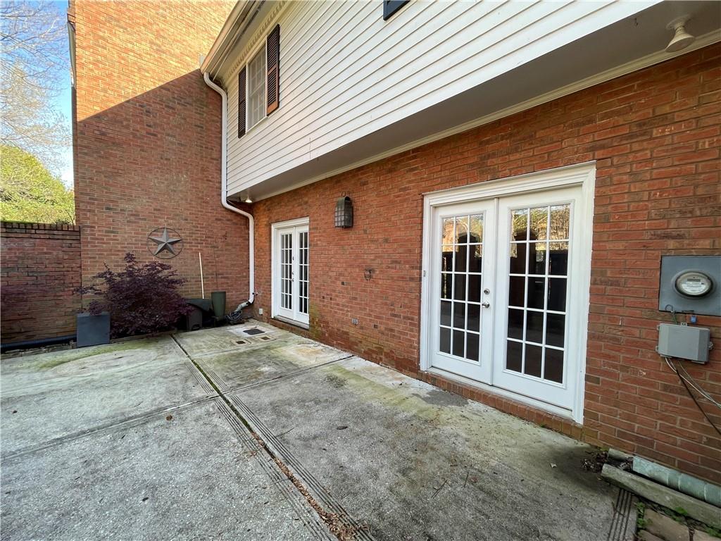 4 Lullwater Place NE