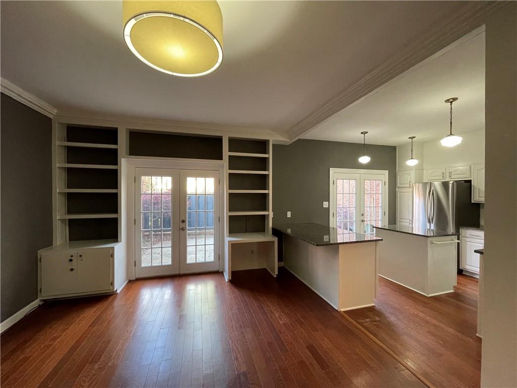 4 Lullwater Place NE
