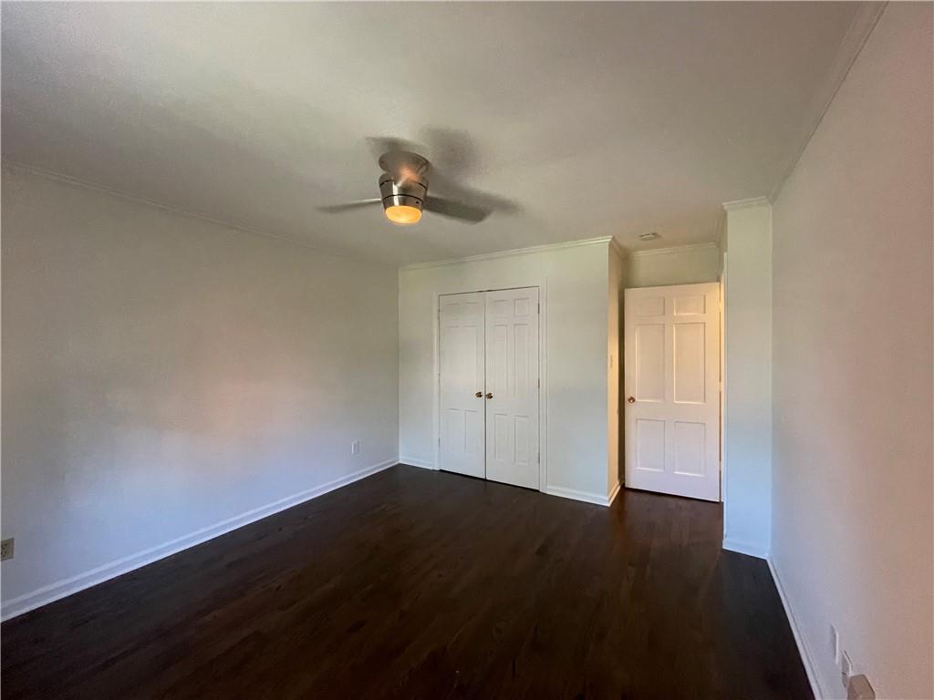 4 Lullwater Place NE