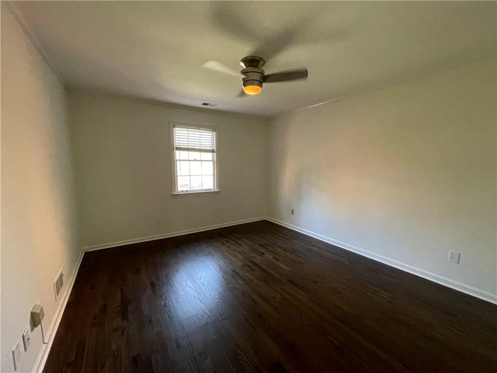 4 Lullwater Place NE