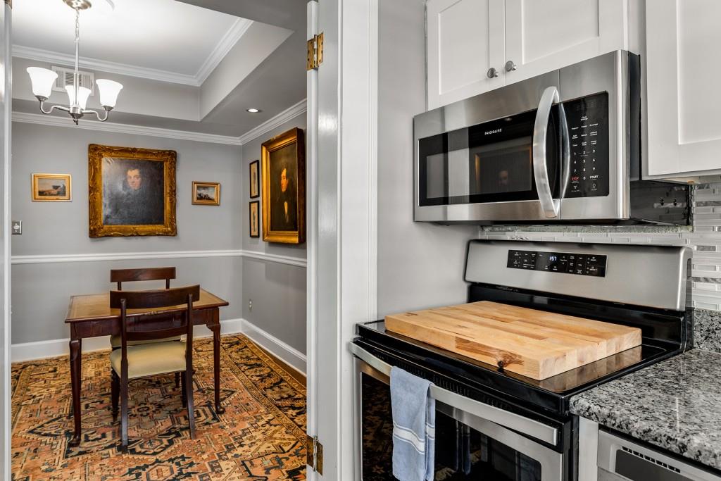 1898 Wycliff Road NW Unit 2