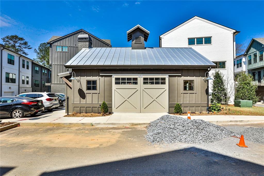 185 Chestnut Circle