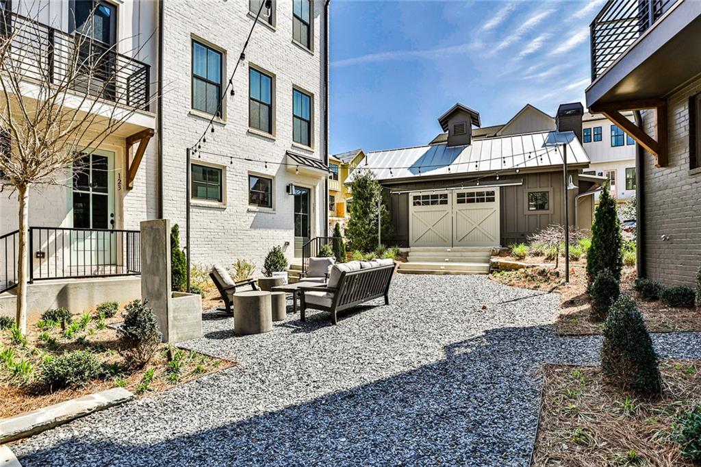 185 Chestnut Circle