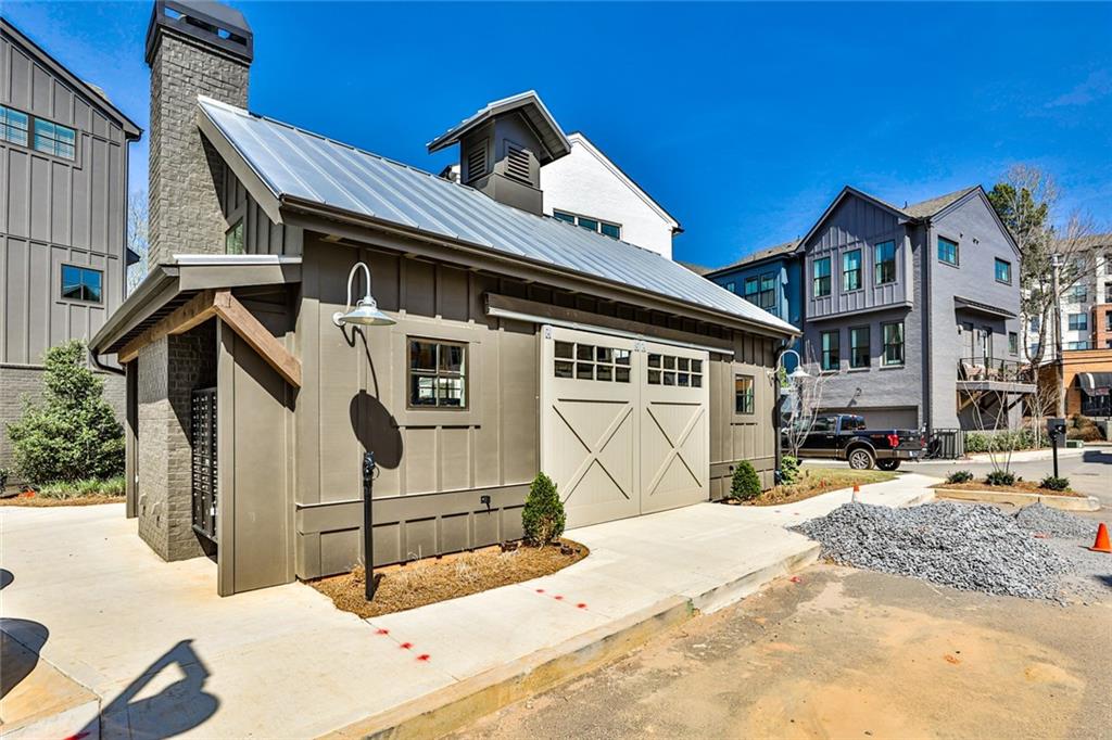185 Chestnut Circle