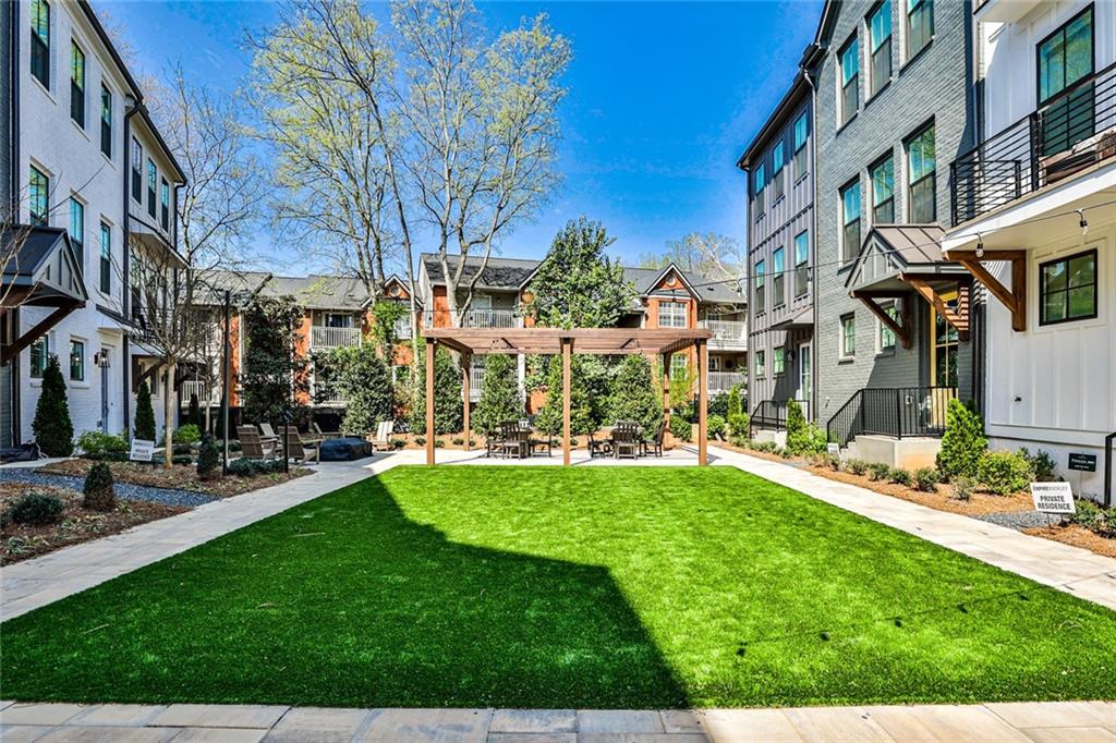 185 Chestnut Circle