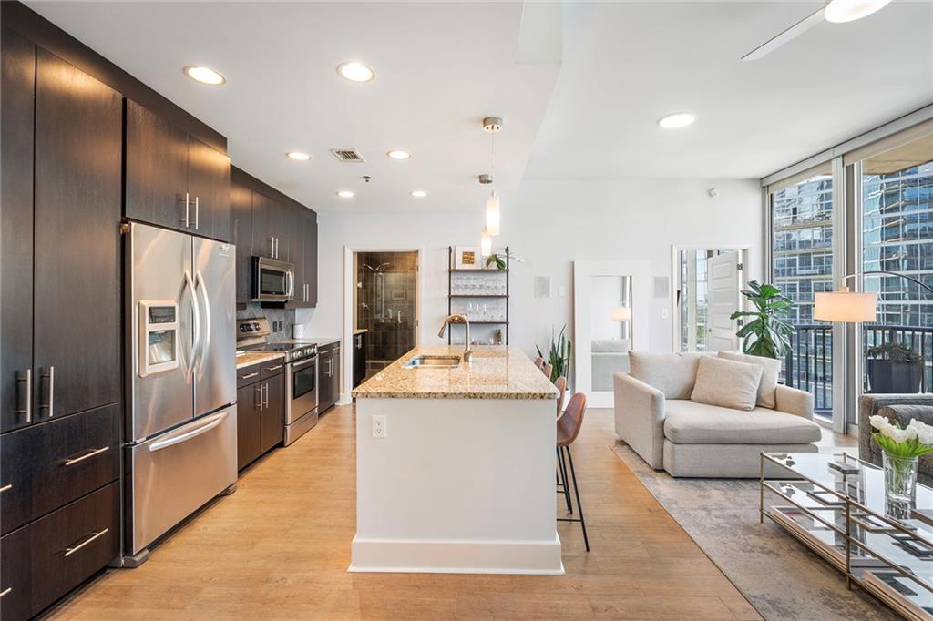 1080 Peachtree Street NE Unit 1612