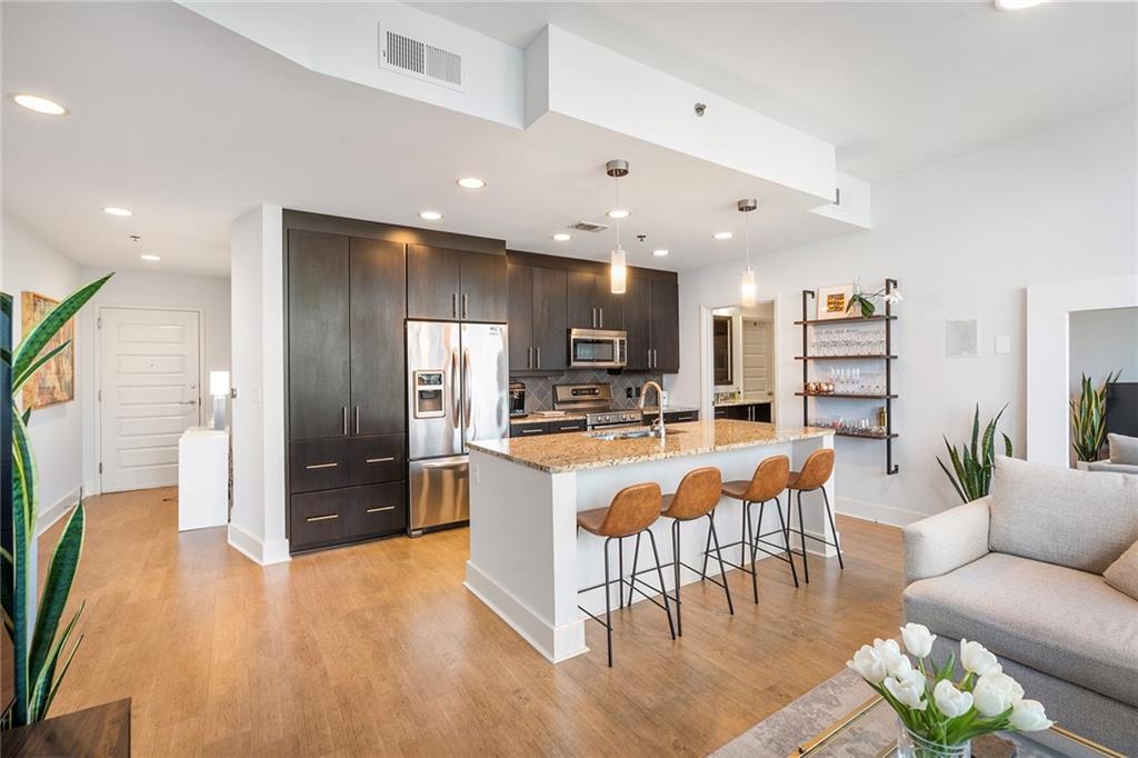 1080 Peachtree Street NE Unit 1612