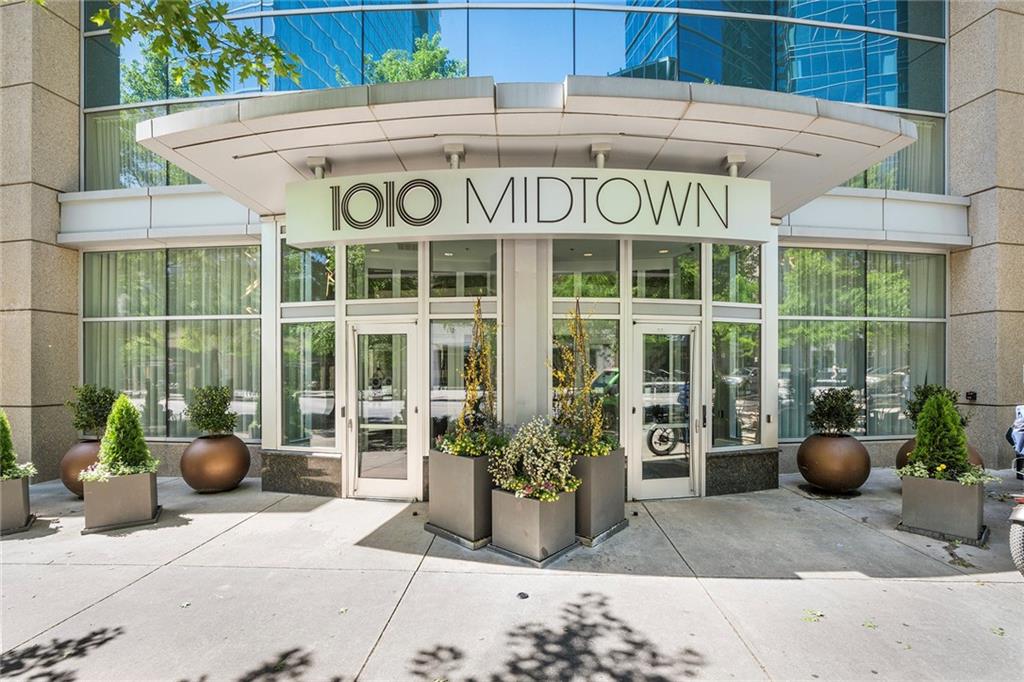 1080 Peachtree Street NE Unit 1612