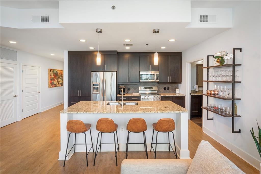 1080 Peachtree Street NE Unit 1612