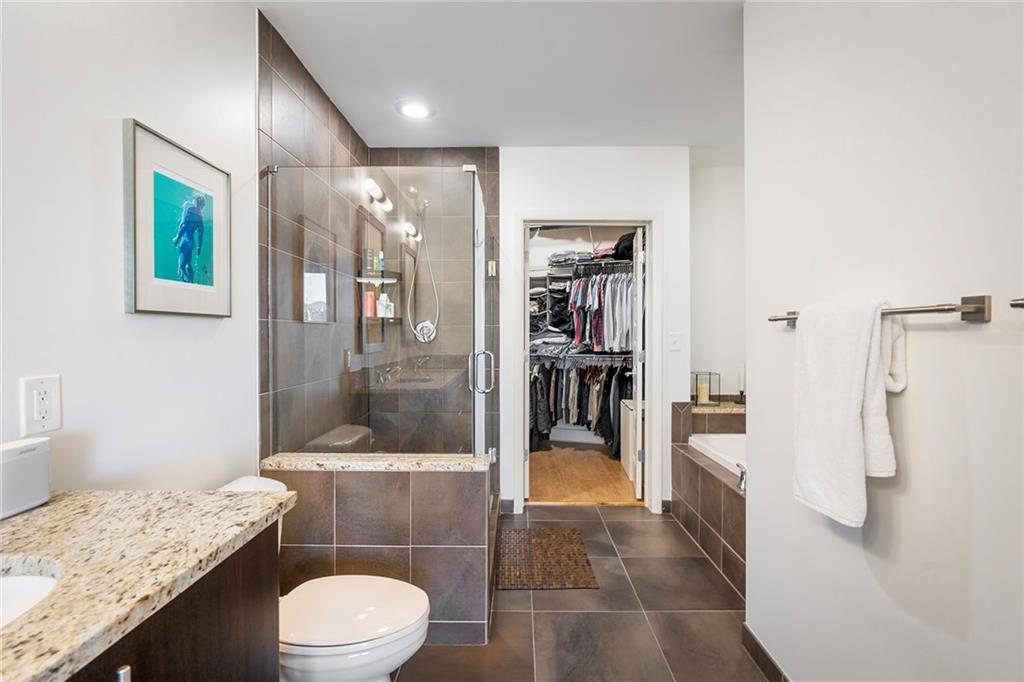 1080 Peachtree Street NE Unit 1612