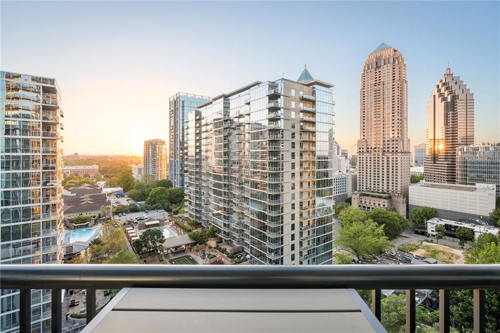 1080 Peachtree Street NE Unit 1612