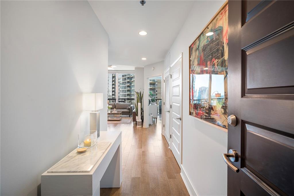 1080 Peachtree Street NE Unit 1612
