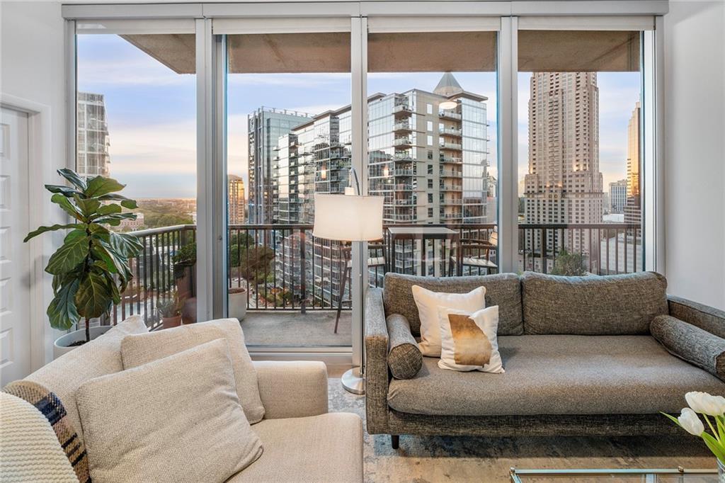 1080 Peachtree Street NE Unit 1612