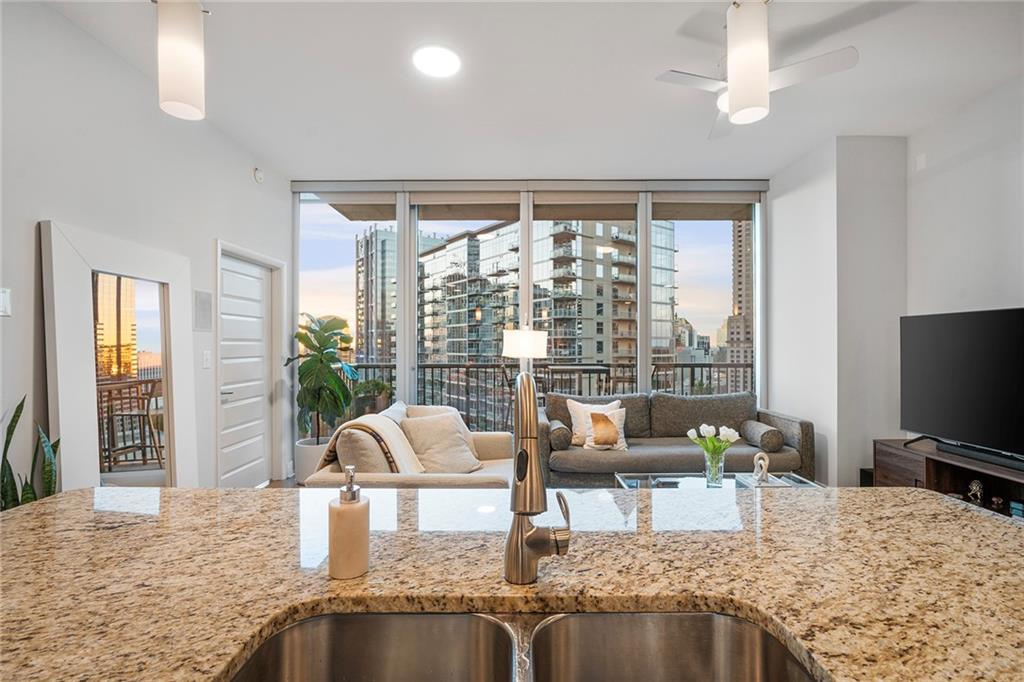 1080 Peachtree Street NE Unit 1612