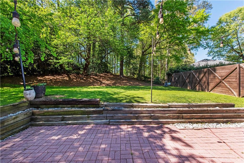 3142 Boxwood Drive NE