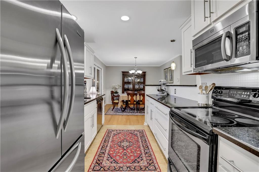 2758 Frontier Trail