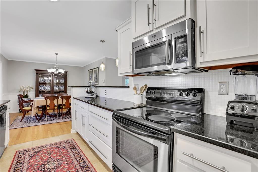 2758 Frontier Trail