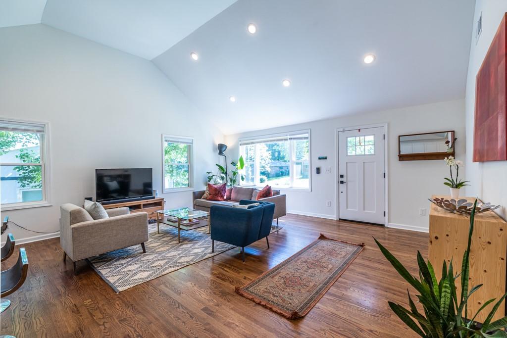 1921 Don Juan Ln Lane
