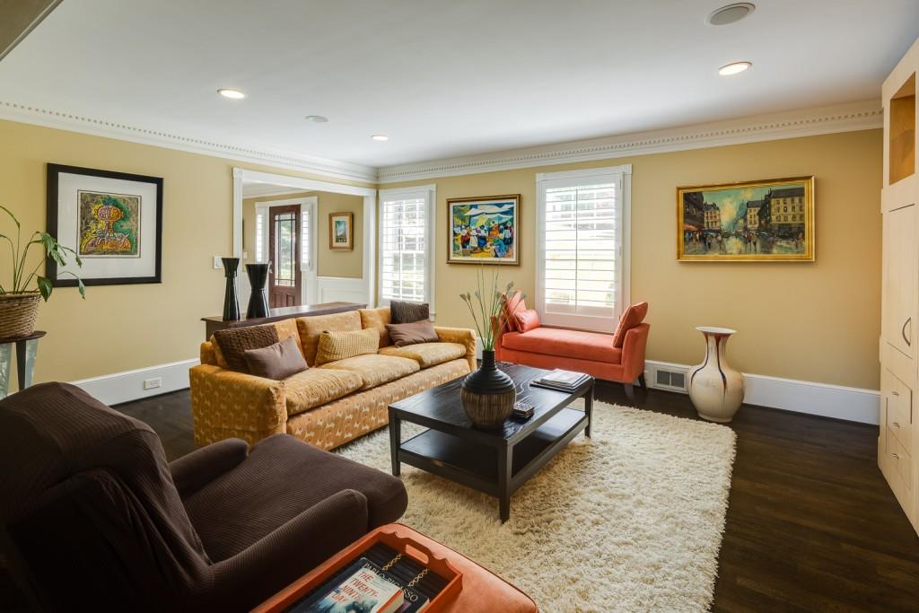 5352 Trowbridge Drive