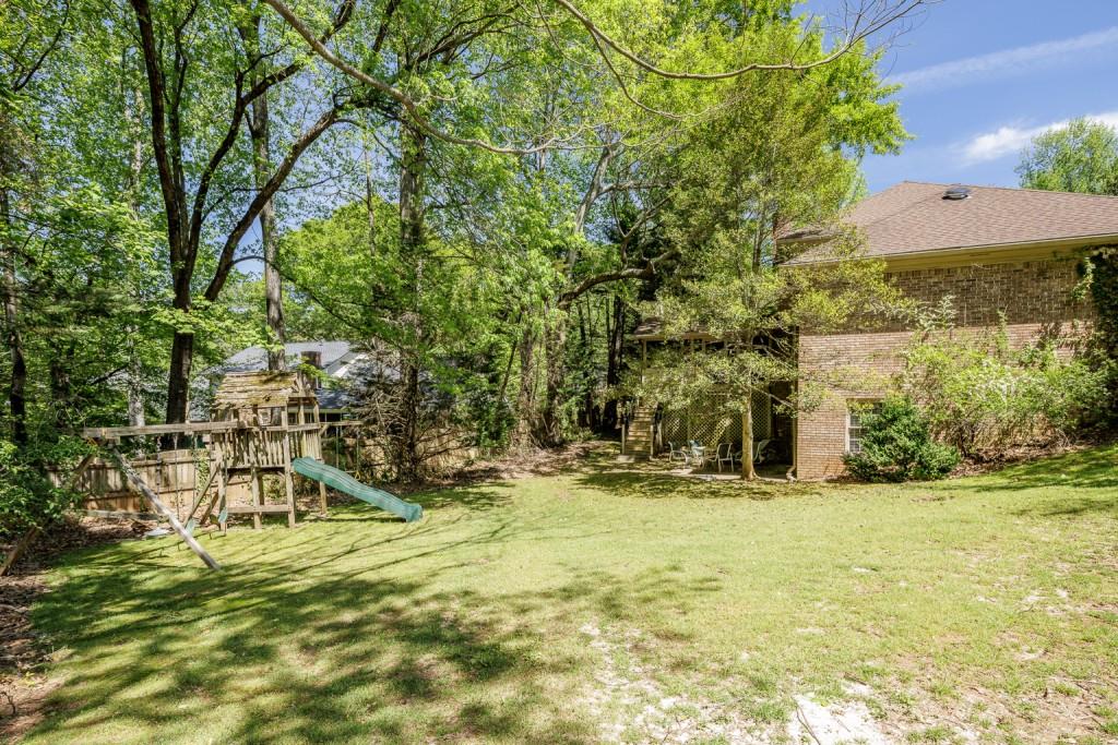 5352 Trowbridge Drive