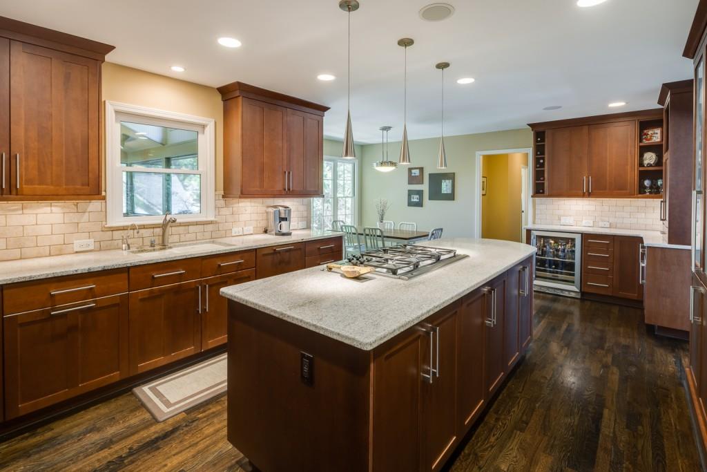 5352 Trowbridge Drive