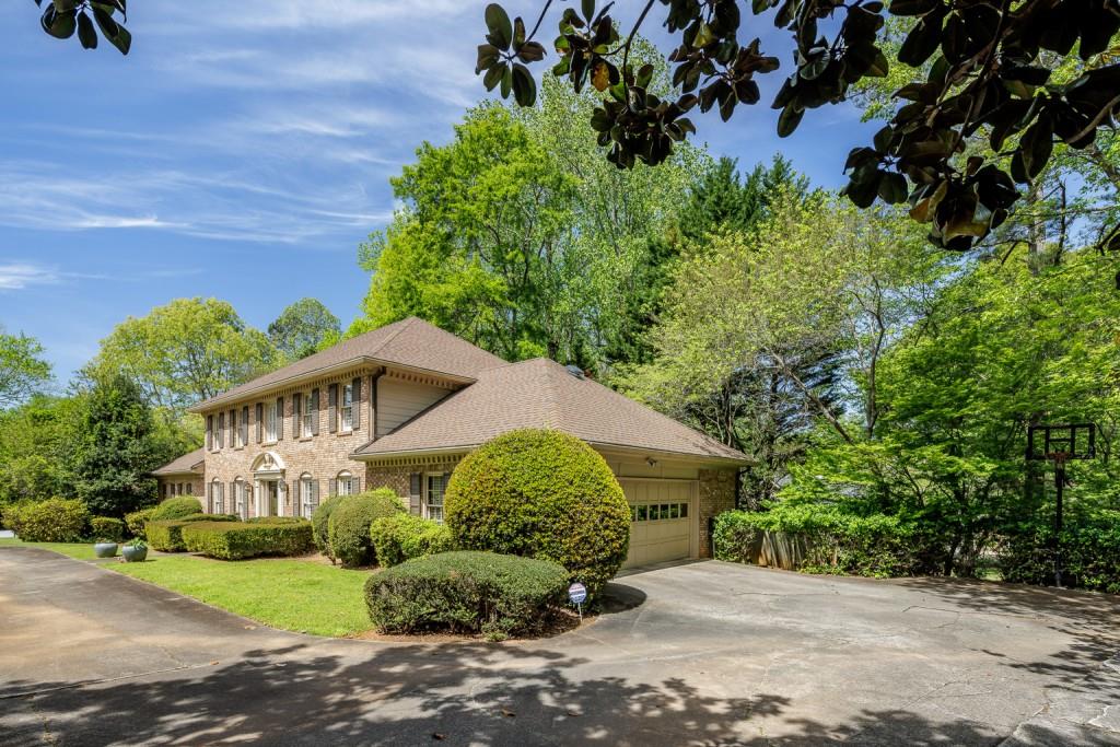 5352 Trowbridge Drive