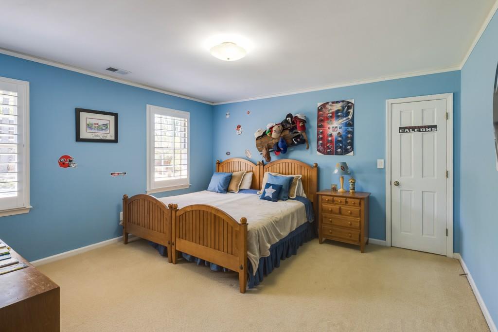 5352 Trowbridge Drive