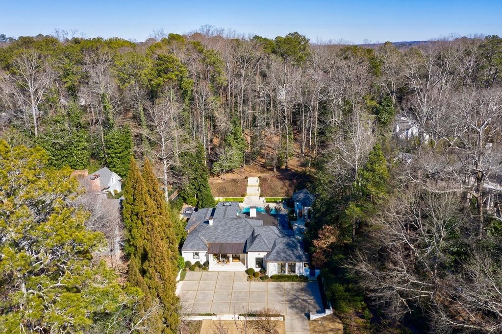742 Andover Drive NW