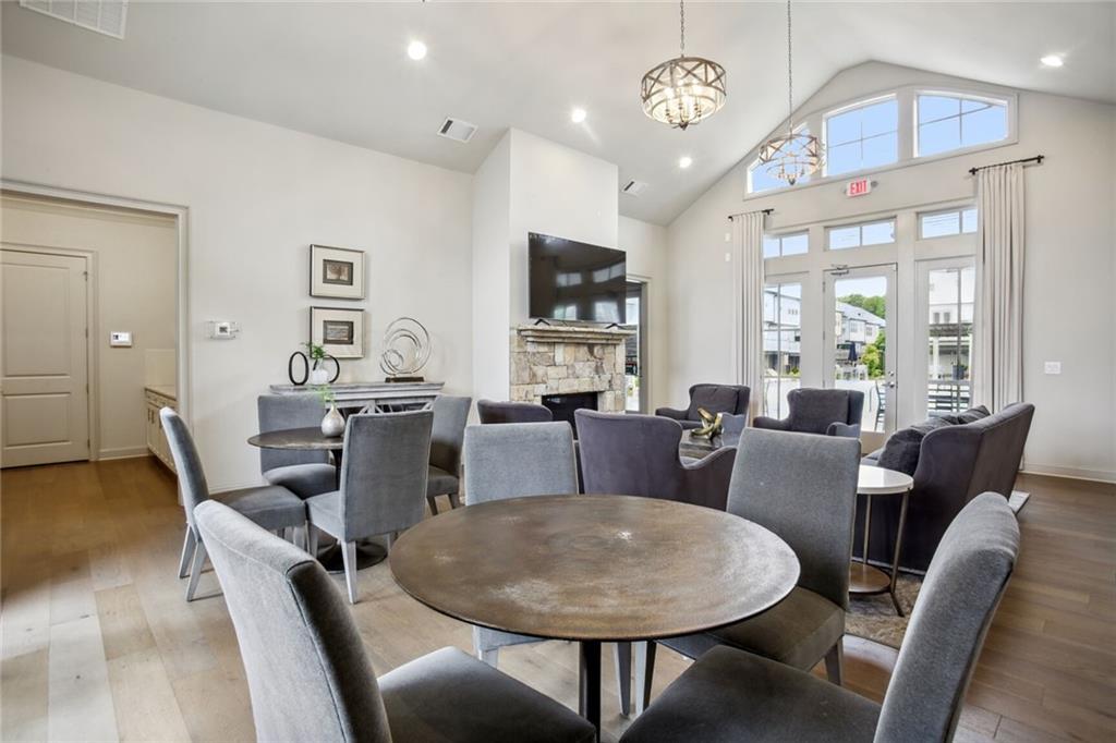 1866 Skyfall Circle NE