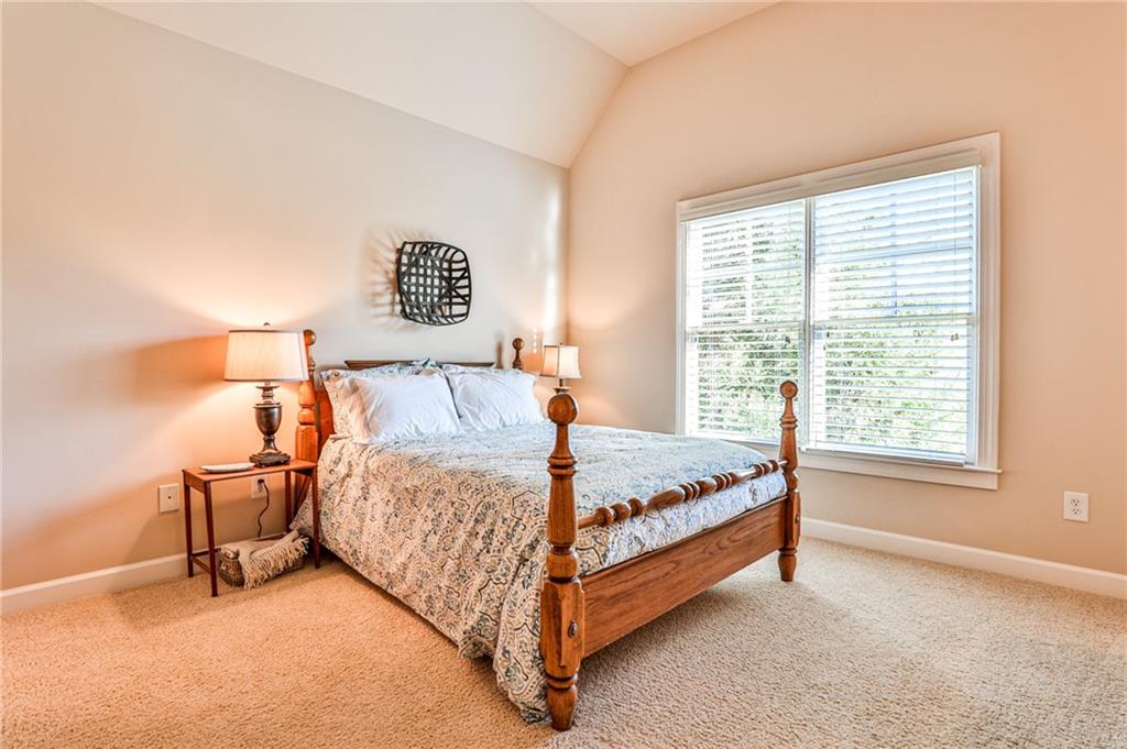 2817 Adams Oaks Lane