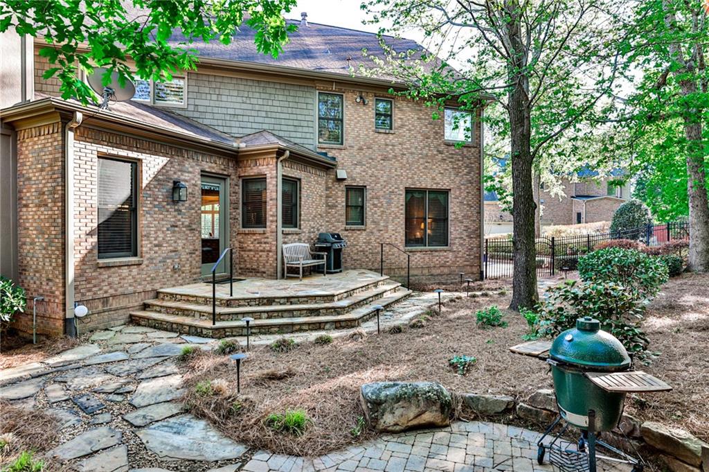 2817 Adams Oaks Lane