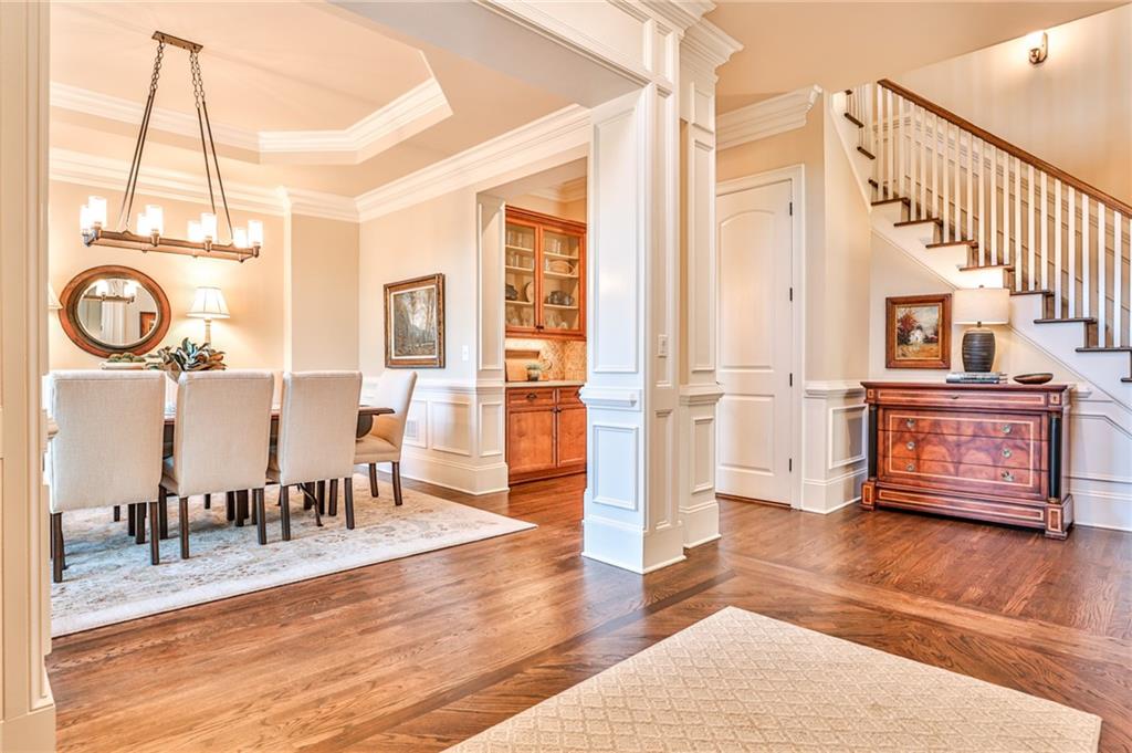 2817 Adams Oaks Lane