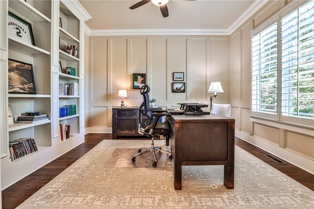 2817 Adams Oaks Lane
