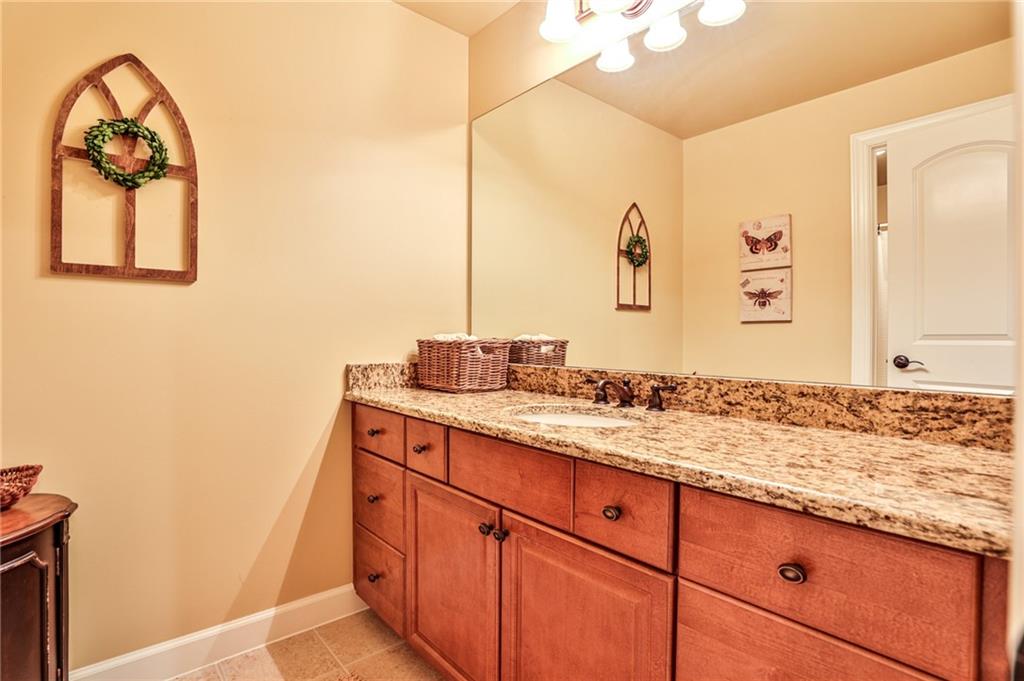 2817 Adams Oaks Lane