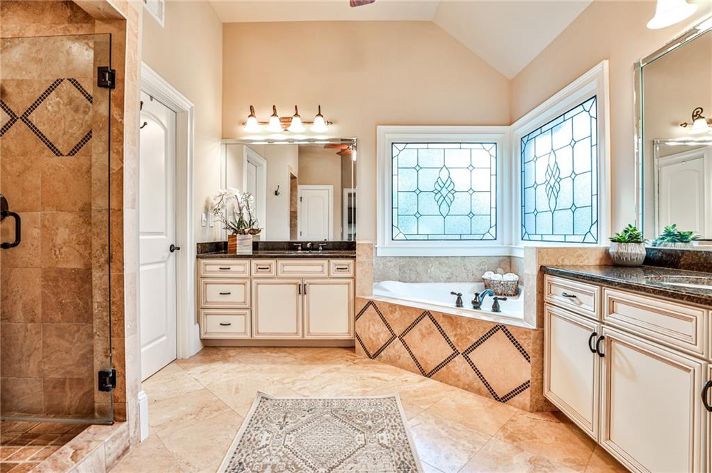 2817 Adams Oaks Lane
