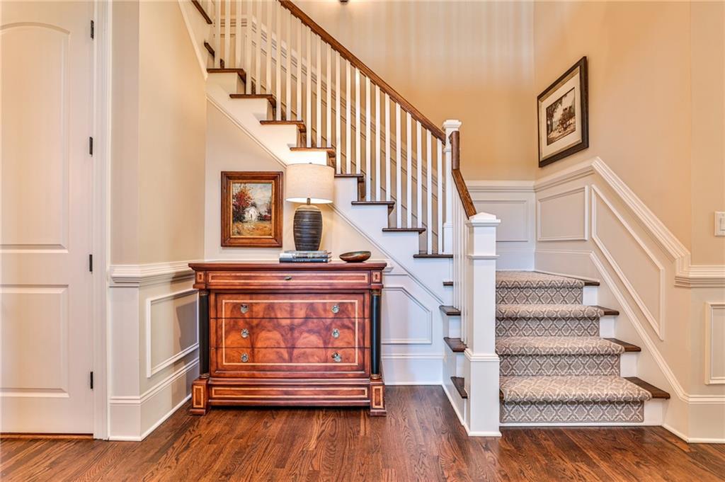 2817 Adams Oaks Lane