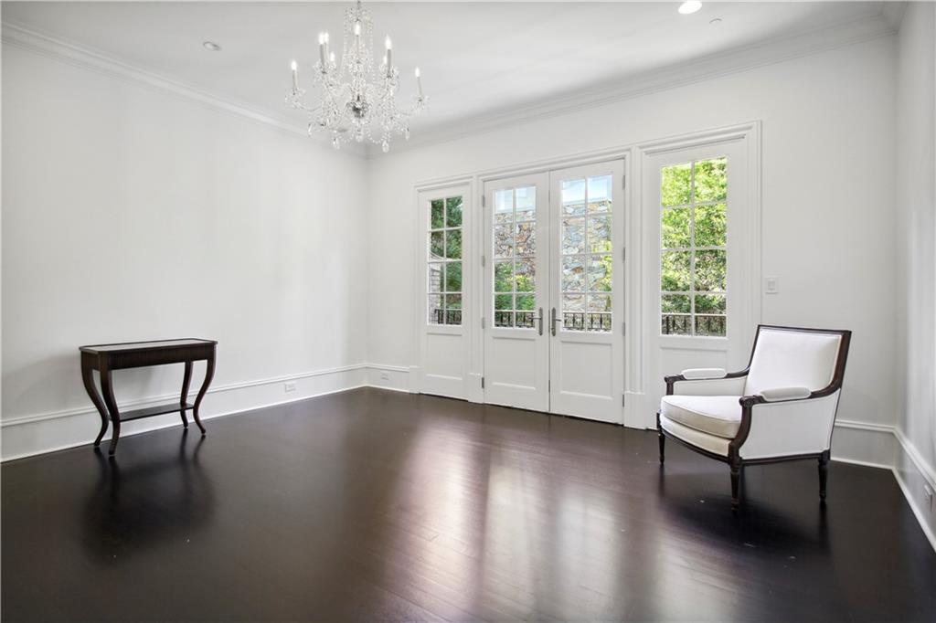 2640 Peachtree Road NW Unit 4
