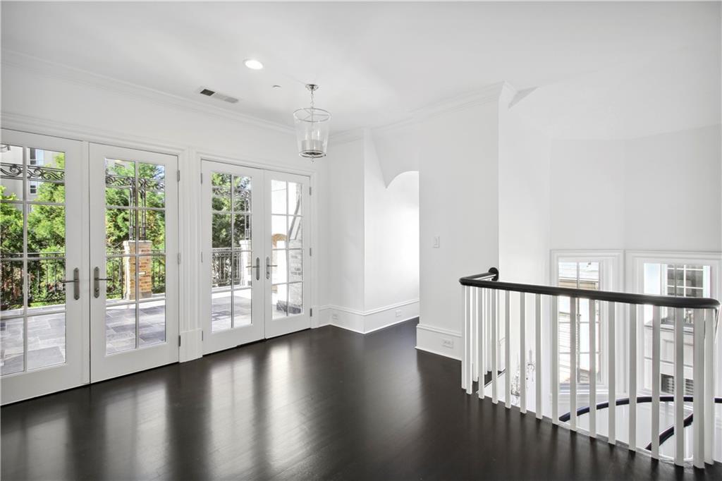 2640 Peachtree Road NW Unit 4