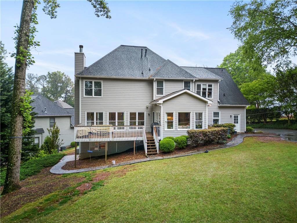 305 Vickery Way