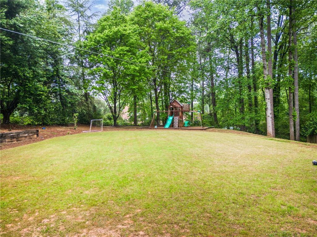 305 Vickery Way