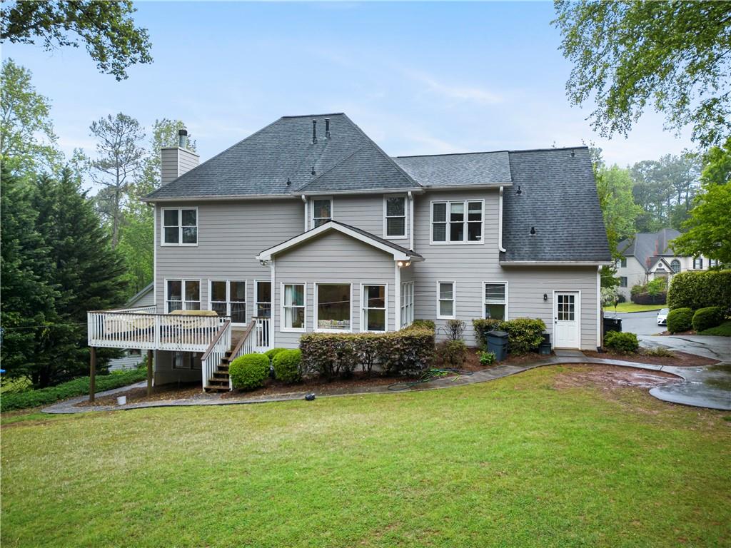 305 Vickery Way
