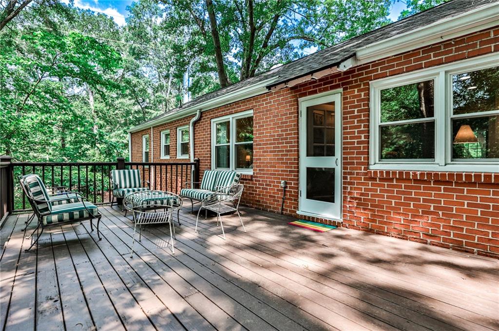 450 Collier Road NW