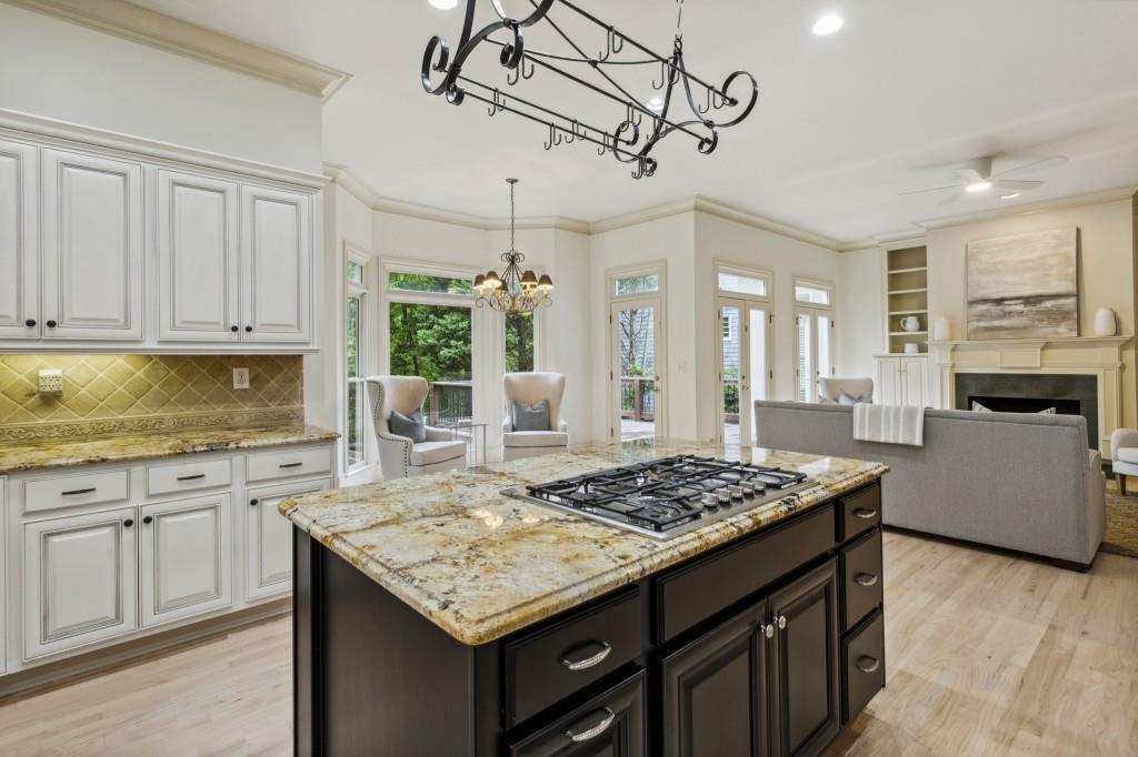 33 Habersham Cove Drive NW