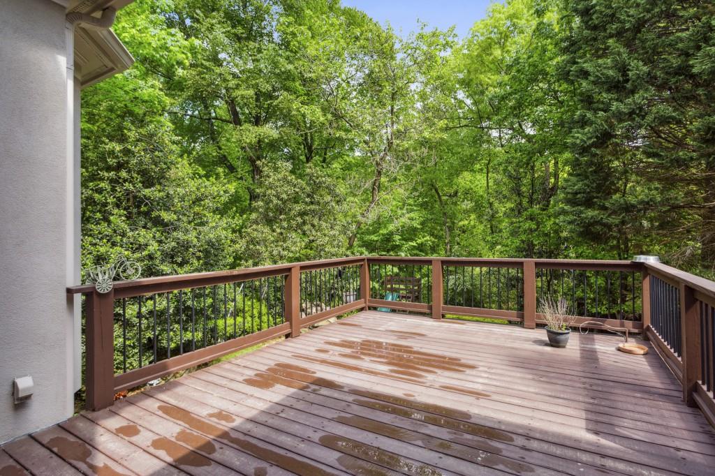 33 Habersham Cove Drive NW
