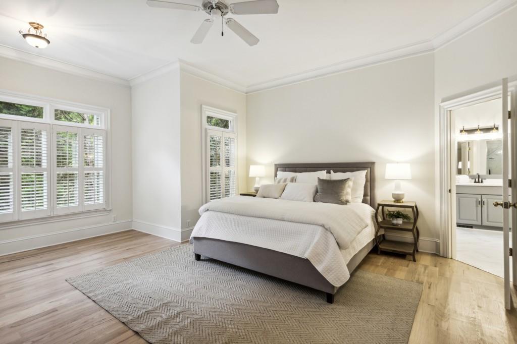 33 Habersham Cove Drive NW